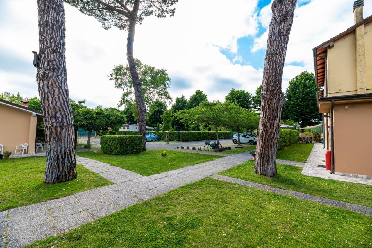 Villa Rosy Torre del Lago Puccini Exterior foto